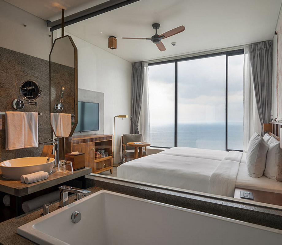 Granbell Hotel sea-view room on departure morning